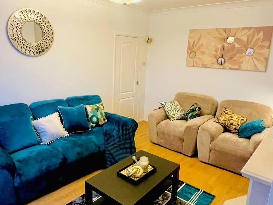 Glamorous Palace With Spa Bath North Shields Exteriör bild